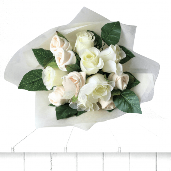rosy posy bouquet natural