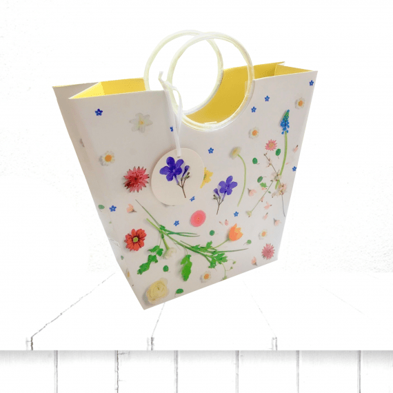 spring flowers gift bag