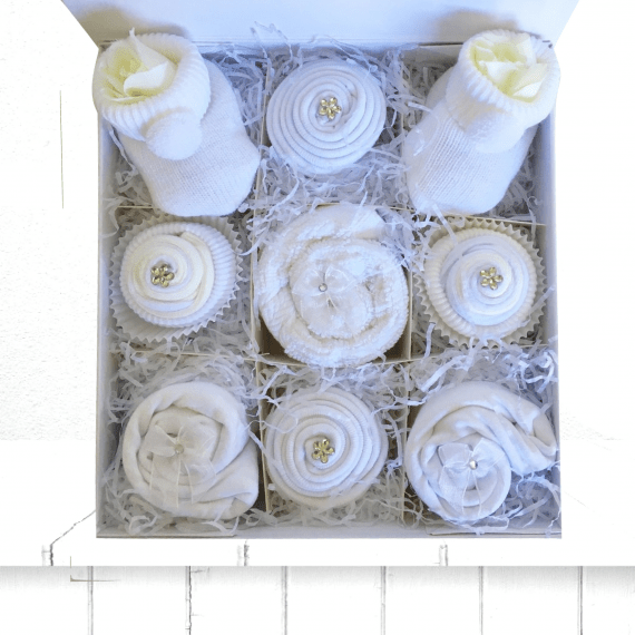 White Cupcake Set